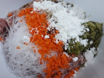 วิธีทำ แกงจืดแตงร้านยัดไส้หมูสับ 🐷