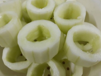 วิธีทำ แกงจืดแตงร้านยัดไส้หมูสับ 🐷