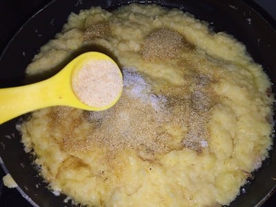 วิธีทำ บัวลอยไข่เต่าไส้เค็ม