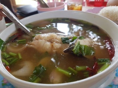 เมนูของร้าน ครัวพรโสภีริมน้ำ