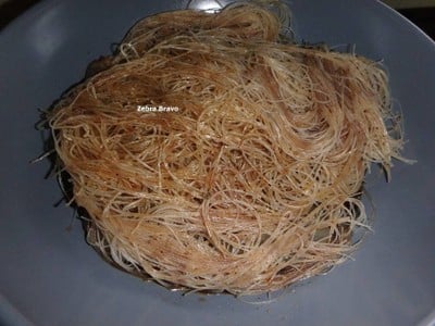 วิธีทำ กุ้งอบวุ้นเส้นในกระทะ