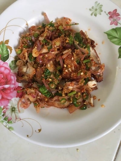 น้ำตกไก่ทอด น้ำตกไก่ทอด