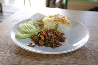 เมนูของร้าน กระเพรา & coffee