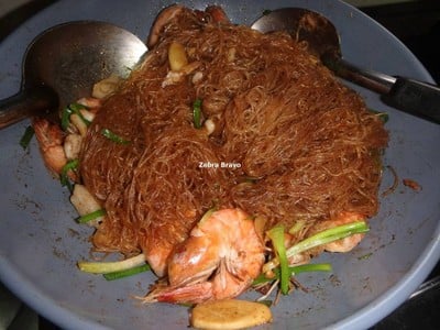 วิธีทำ กุ้งอบวุ้นเส้นในกระทะ