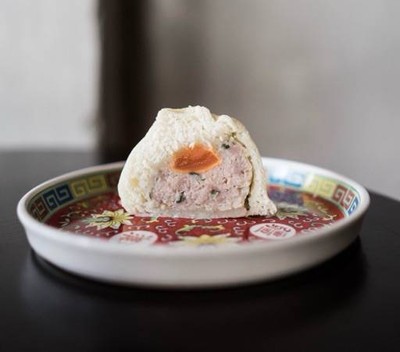 กู่หลงเปา ( ซาลาเปาโบราณ ) Gulongbao เจริญกรุง (Charoen Krung)