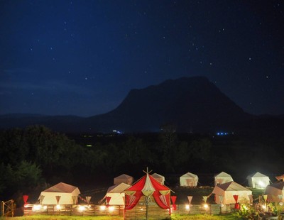 บริเวณโดยรอบ