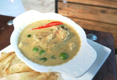 โรตีแกงเขียวหวานไก่แป้งดับเบิ้ลหนานุ่ม