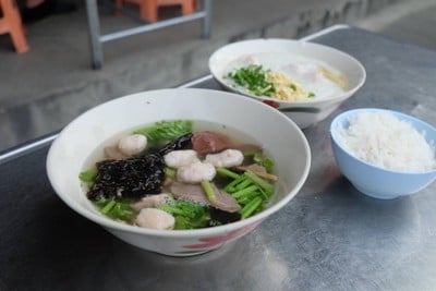 ร้านข้าวต้มลี้หยูเซ้ง ร้านข้าวต้มลี้หยูเซ้ง