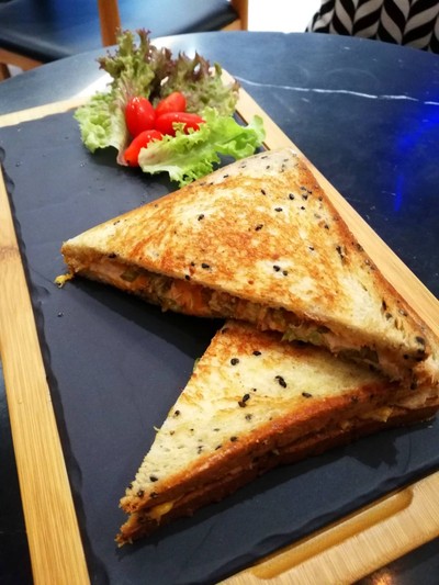 Tuna Melt Sandwich 140 บาท