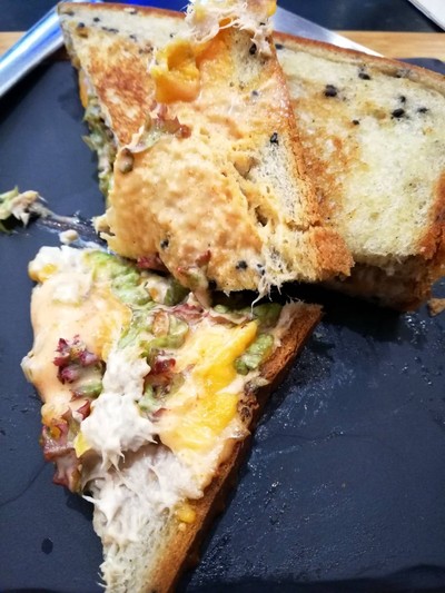 Tuna Melt Sandwich 140 บาท
