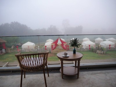 บริเวณโดยรอบ