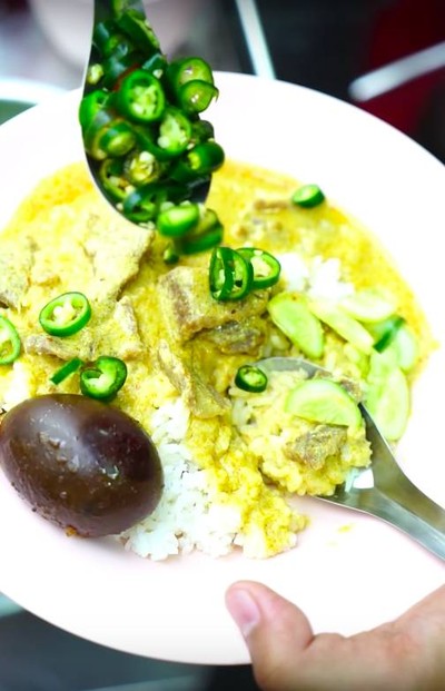 เมนูของร้าน ร้านข้าวแกงเจ๊กปุ้ย (เจ้เฉีย)