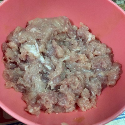 วิธีทำ ปลาหมึกยัดไส้ทะลัก วิธีทำ ปลาหมึกยัดไส้ทะลัก