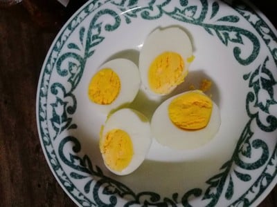 วิธีทำ ผัดไข่ซอสพริกเผา🌶️ วิธีทำ ผัดไข่ซอสพริกเผา🌶️