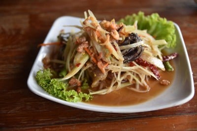 ครัวแม่ส้มเกลี้ยงริมแม่น้ำบางปะกง
