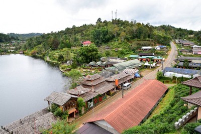 บรรยากาศ บ้านรักไทย แม่ฮ่องสอน
