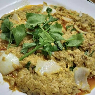 ปูผัดผงกะหรี่