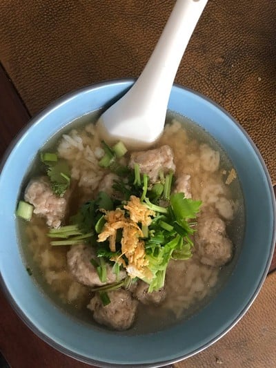 วิธีทำ ข้าวต้มหมูเด้ง วิธีทำ ข้าวต้มหมูเด้ง