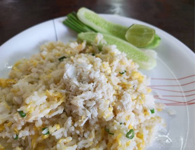 ข้าวผัดปู