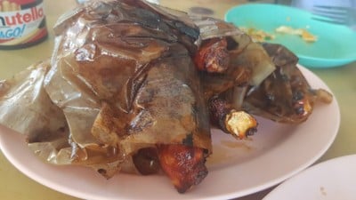 ไก่กระดาษ