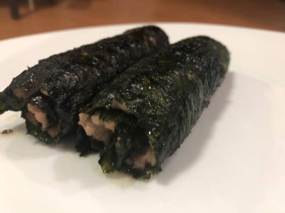 วิธีทำ หมูห่อสาหร่ายรสเผ็ด วิธีทำ หมูห่อสาหร่ายรสเผ็ด