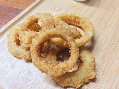 หอมทอดซอสวาซาบิ [Onion Ring]
