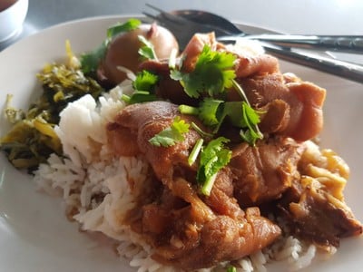 เมนูของร้าน เลือดหมูเฮียเล็ก