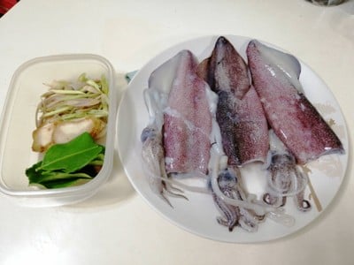 วิธีทำ ปลาหมึก​ลวกจิ้ม