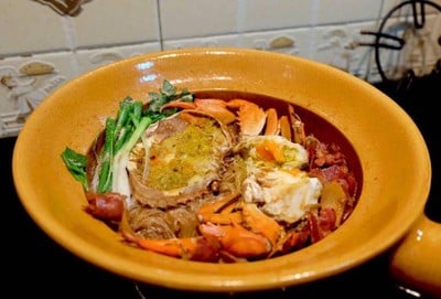 ปูไข่อบวุ้นเส้น