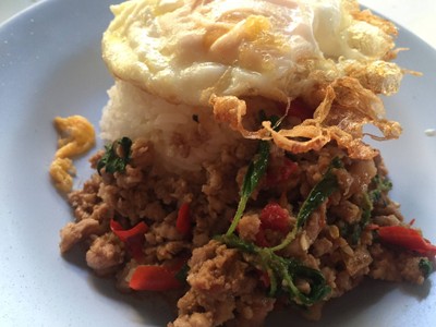 ครัวกันเองไข่กระทะ