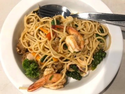 สปาเก็ตตี้ผัดขี้เมาหอยเชลล์