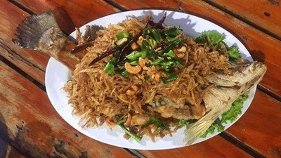 อาหาร หรือ เครื่องดื่ม