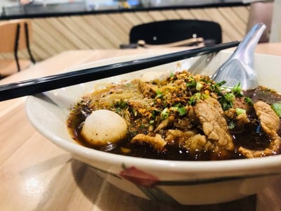 ถูกเส้นเล่นท่า ก๋วยเตี๋ยวเรืออยุธยา MRT ลาดพร้าว ถูกเส้นเล่นท่า ก๋วยเตี๋ยวเรืออยุธยา MRT ลาดพร้าว