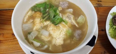 แกงจืดไข่น้ำ
