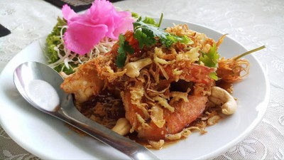 อาหาร หรือ เครื่องดื่ม