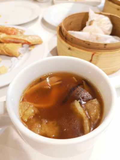 อาหาร หรือ เครื่องดื่ม