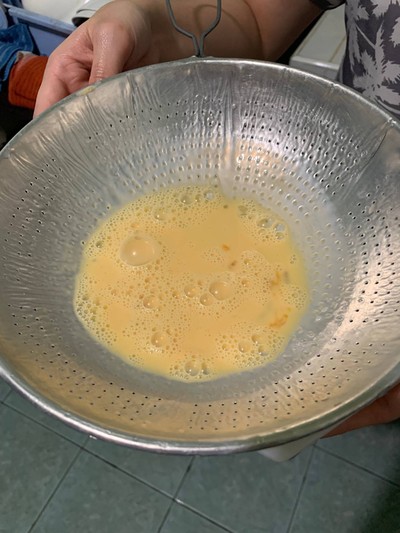 วิธีทำ ไข่ตุ๋นนมสด ราดหมูสับรวน