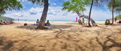 หาดทรายแก้ว