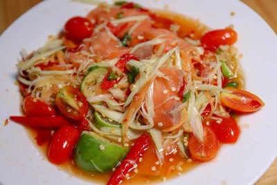 อาหาร หรือ เครื่องดื่ม