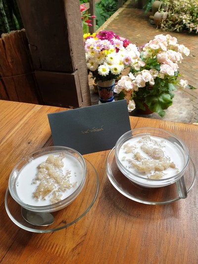 ข้าวเหนียวเปียกลำไย