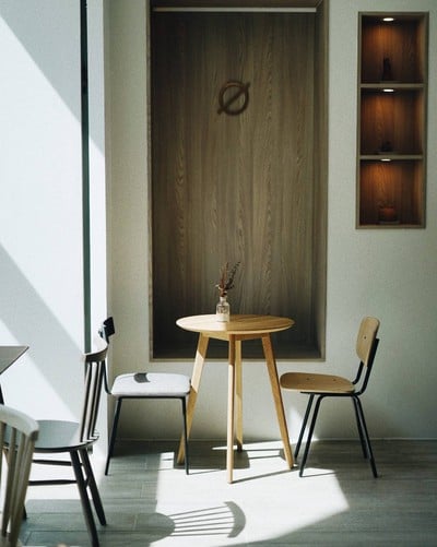 høst x AMBER centralwOrld