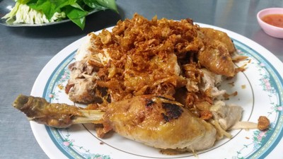 ไก่ทอดเจ๊กี ส้มตำโปโล ลุมพินี