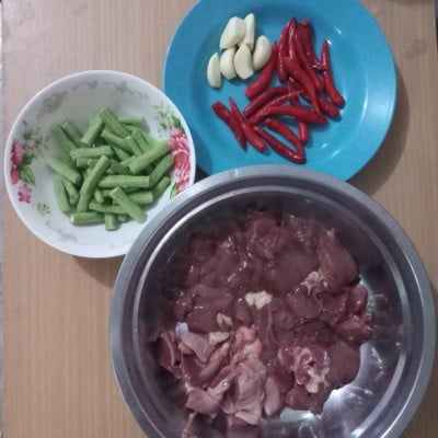 วิธีทำ ผัดเครื่องในไก่ วิธีทำ ผัดเครื่องในไก่