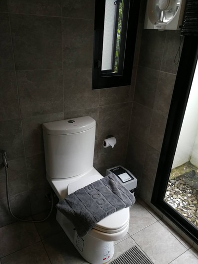 ห้องน้ำ