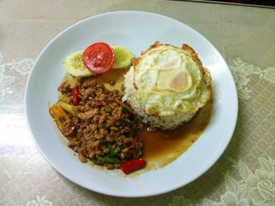 ครัวโกเซ่ง (Krua-Go-Seng) ประชาราษฎร์บำเพ็ญ ครัวโกเซ่ง (Krua-Go-Seng) ประชาราษฎร์บำเพ็ญ