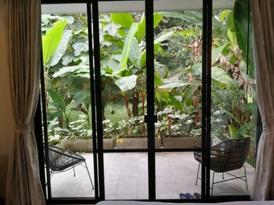 บริเวณโดยรอบ