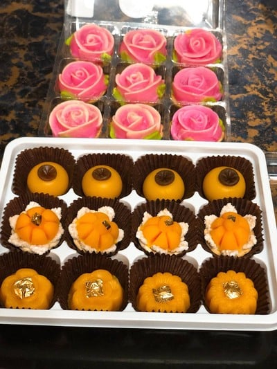 ขนมไทยเก้าพี่น้อง ตลาด อตก.