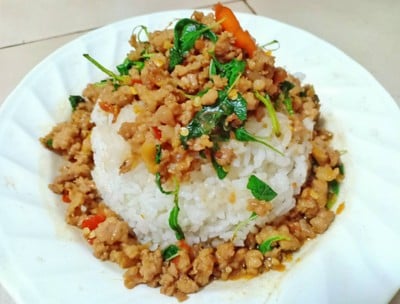 วิธีทำ ข้าวกระเพราหมูสับ วิธีทำ ข้าวกระเพราหมูสับ