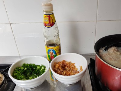 วิธีทำ ข้าวต้มหมูสับฉบับแม่ของเพื่อน วิธีทำ ข้าวต้มหมูสับฉบับแม่ของเพื่อน
