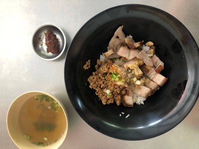 ข้าวต้มแห้ง